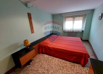 Camera / camera da letto - Casa indipendente PIAZZA IV NOVEMBRE, Monasterolo del Castello - foto 43