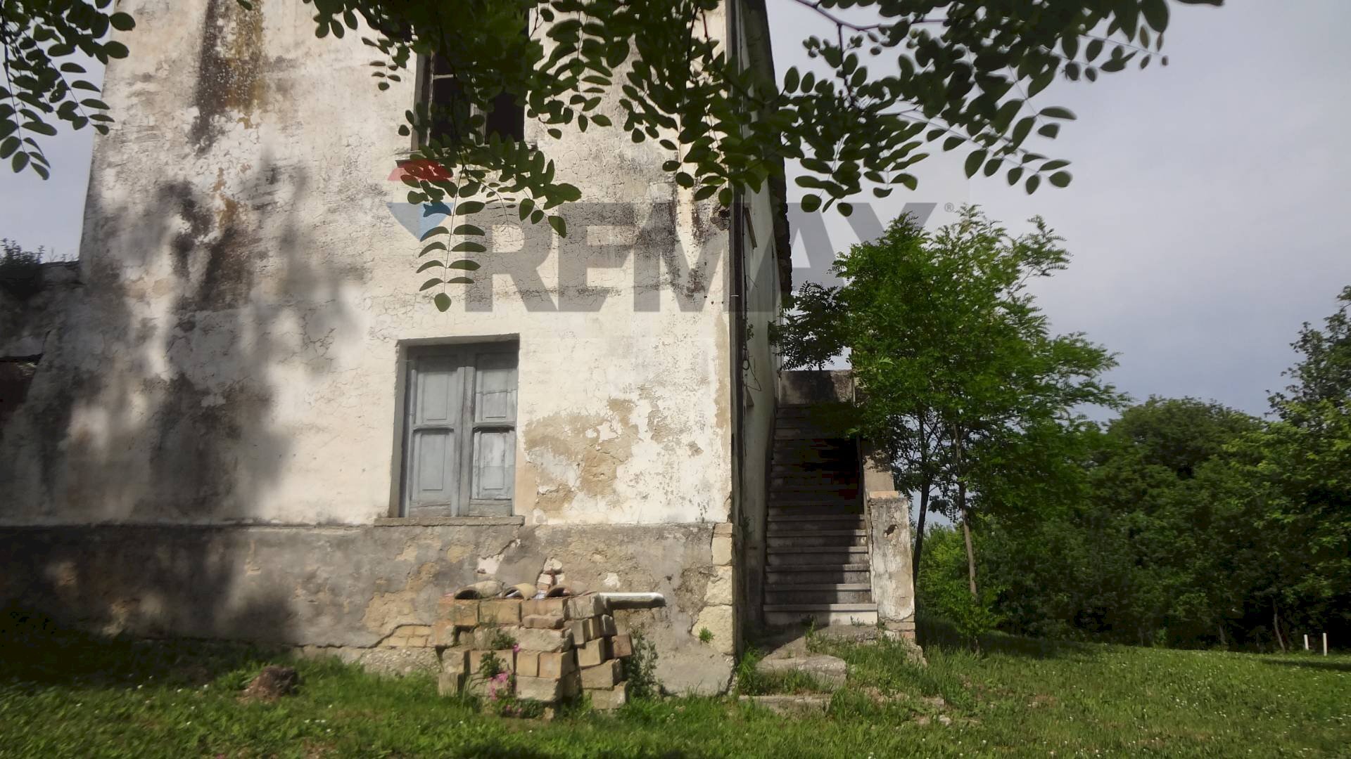 Casa all\'aperto - Terreno edificabile via Crepacce
14, Fara Filiorum Petri - foto 3