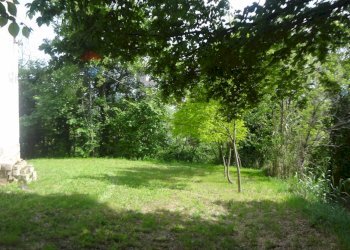 Giardino - Terreno edificabile via Crepacce
14, Fara Filiorum Petri - foto 4