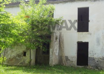 Casa all\'aperto - Terreno edificabile via Crepacce
14, Fara Filiorum Petri - foto 17