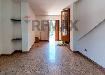soggiorno - Appartamento Francesco Urbano
 
snc, Fara Filiorum Petri - foto 5