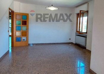 soggiorno - Appartamento Francesco Urbano
 
snc, Fara Filiorum Petri - foto 6