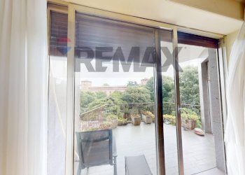 Terrazza - Four-room apartment Piazza Castello
 
19, Pavia - photo 8
