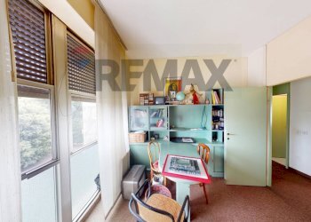 Camera / camera da letto - Four-room apartment Piazza Castello
 
19, Pavia - photo 23