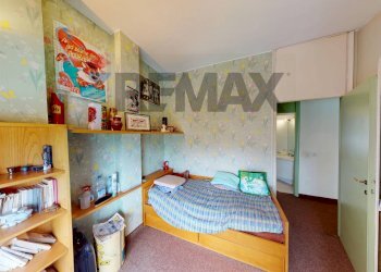 Camera / camera da letto - Four-room apartment Piazza Castello
 
19, Pavia - photo 35