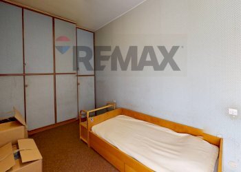 Camera / camera da letto - Four-room apartment Piazza Castello
 
19, Pavia - photo 43