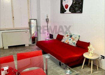 Sala da pranzo - Two-room apartment via Longobardi
 
4, Pavia - photo 2