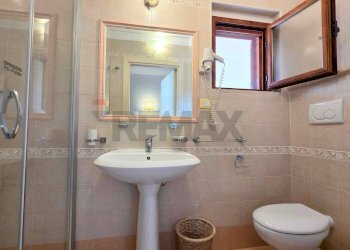 Bagno - Villa Località Cerreglie
 
SNC, Peschici - photo 26