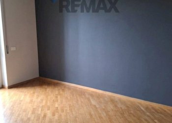 Stanza vuota - Bilocale Via Copernico
 
14, Pero - foto 12