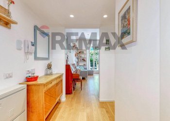Hall / corridoio - Three-room apartment Via Meloria
 
14, Milano - photo 7
