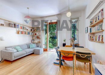 Sala da pranzo - Three-room apartment Via Meloria
 
14, Milano - photo 27