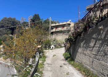 Edificio all\'aperto - Villa Sant'Agata di Militello - foto 85