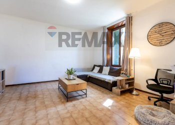 Soggiorno - Appartamento Via Milano
 
31, Salsomaggiore Terme - foto 2