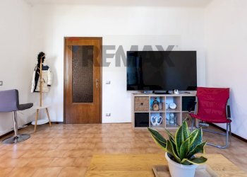 Soggiorno - Appartamento Via Milano
 
31, Salsomaggiore Terme - foto 7