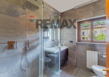 Bagno - Four-room apartment Tradate - photo 15