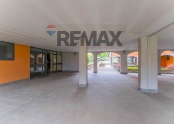Parcheggio - Four-room apartment Tradate - photo 34