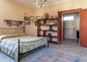 Camera / camera da letto - Semi-detached house VIA MAZZINI
 
14, Brebbia - photo 14