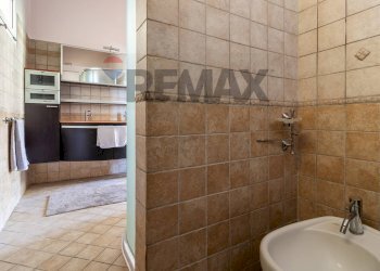 Bagno - Semi-detached house VIA MAZZINI
 
14, Brebbia - photo 21