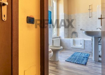 Bagno - Semi-detached house VIA MAZZINI
 
14, Brebbia - photo 41