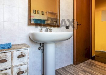Bagno - Semi-detached house VIA MAZZINI
 
14, Brebbia - photo 43