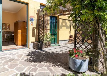 Casa all\'aperto - Semi-detached house VIA MAZZINI
 
14, Brebbia - photo 51