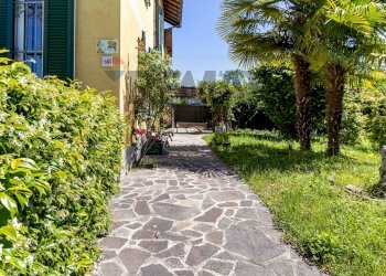 Giardino - Semi-detached house VIA MAZZINI
 
14, Brebbia - photo 56