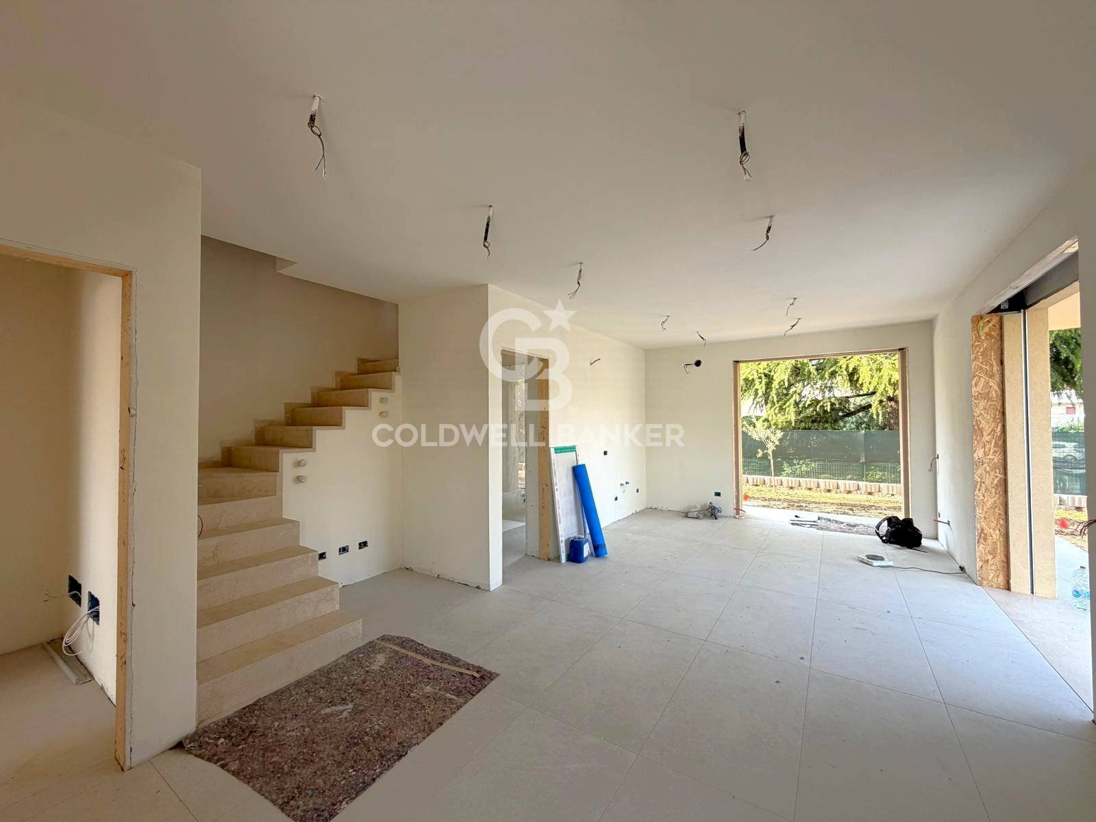 SOGGIORNO - Villa a Schiera VIA COSTANTINO IL GRANDE
5, Desenzano del Garda - foto 3