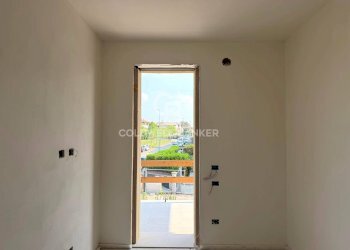 CAMERA DA LETTO - Villa a Schiera VIA COSTANTINO IL GRANDE
 
5, Desenzano del Garda - foto 8