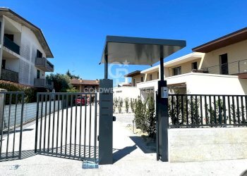 Foto 5 - Villa a Schiera VIA COSTANTINO IL GRANDE
 
5, Desenzano del Garda - foto 5