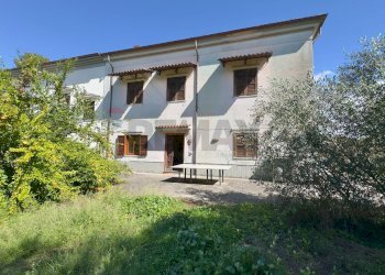 Casa all\'aperto - Casa semi indipendente Via Ponticelli
4D, Avellino - foto 1