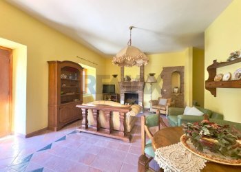 Sala da pranzo - Casa semi indipendente Via Ponticelli
4D, Avellino - foto 7