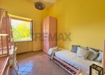 Camera / camera da letto - Casa semi indipendente Via Ponticelli
4D, Avellino - foto 18