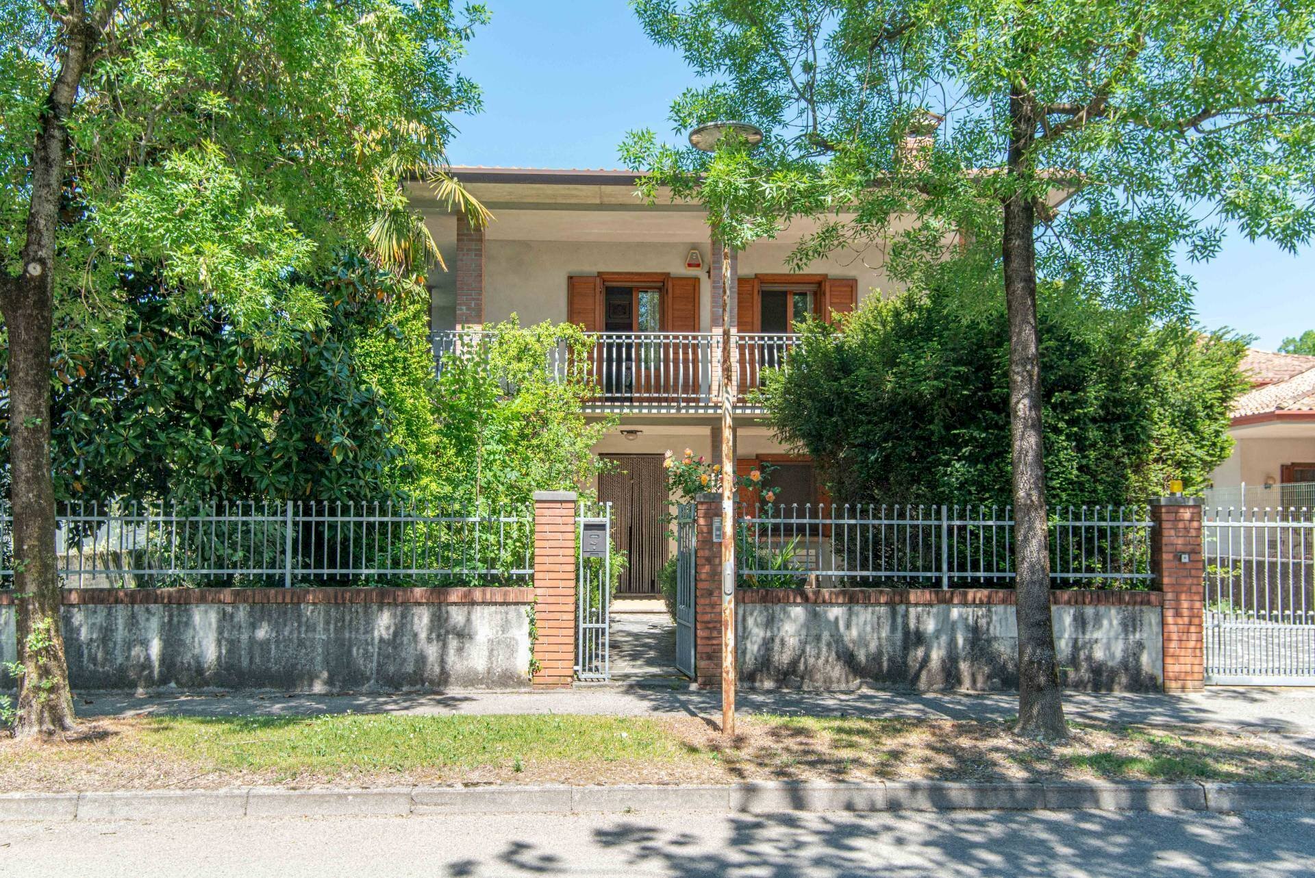 Foto 1 - Villa Casarsa della Delizia - foto 1