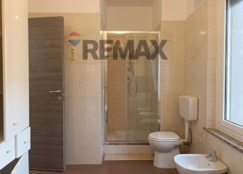 Bagno - Four-room apartment Piazzale dalla chiesa
15, Parma - photo 14