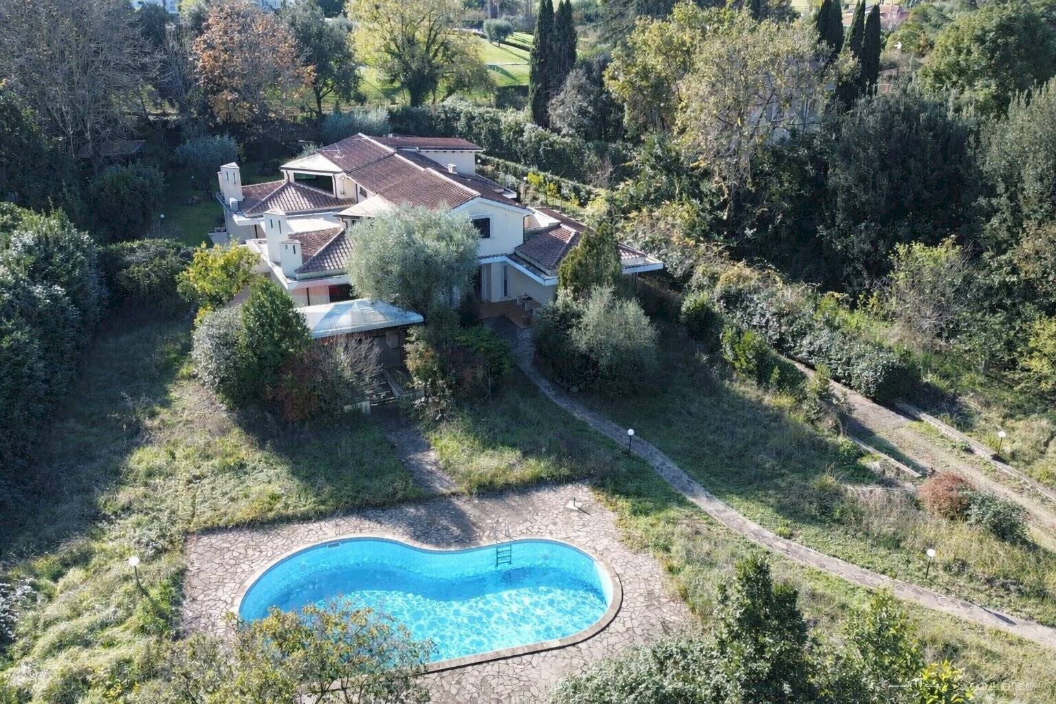 Piscina - Semi-detached house strada f, Roma - photo 1