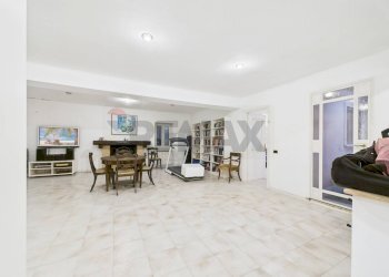 Sala da pranzo - Semi-detached house strada f, Roma - photo 28