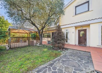 Giardino - Semi-detached house strada f, Roma - photo 42