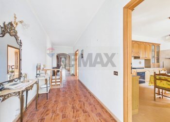 Hall / corridoio - Casa semi indipendente del frantoio
 
14, Formello - foto 9