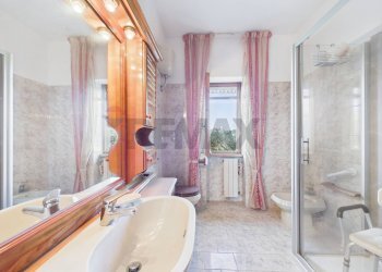 Bagno - Casa semi indipendente del frantoio
 
14, Formello - foto 23