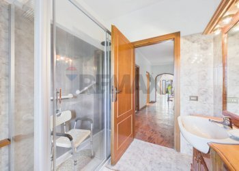 Bagno - Casa semi indipendente del frantoio
 
14, Formello - foto 24