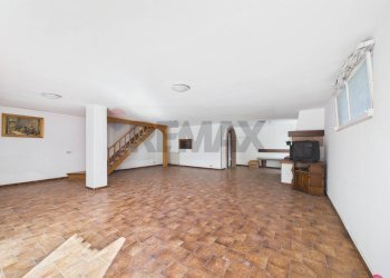 Stanza vuota - Casa semi indipendente del frantoio
 
14, Formello - foto 28