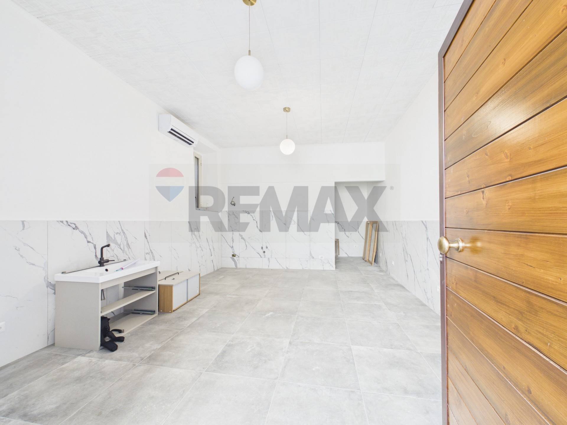 Stanza vuota - One-room apartment via cavallotti
5, Campagnano di Roma - photo 2
