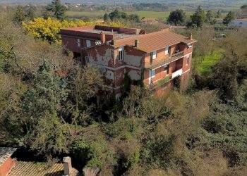 Casa all\'aperto - Stable - Palace via guido rossa
 
10, Nepi - photo 19
