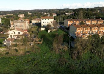 Edificio all\'aperto - Terreno agricolo via del salvatore
30, Campagnano di Roma - foto 10