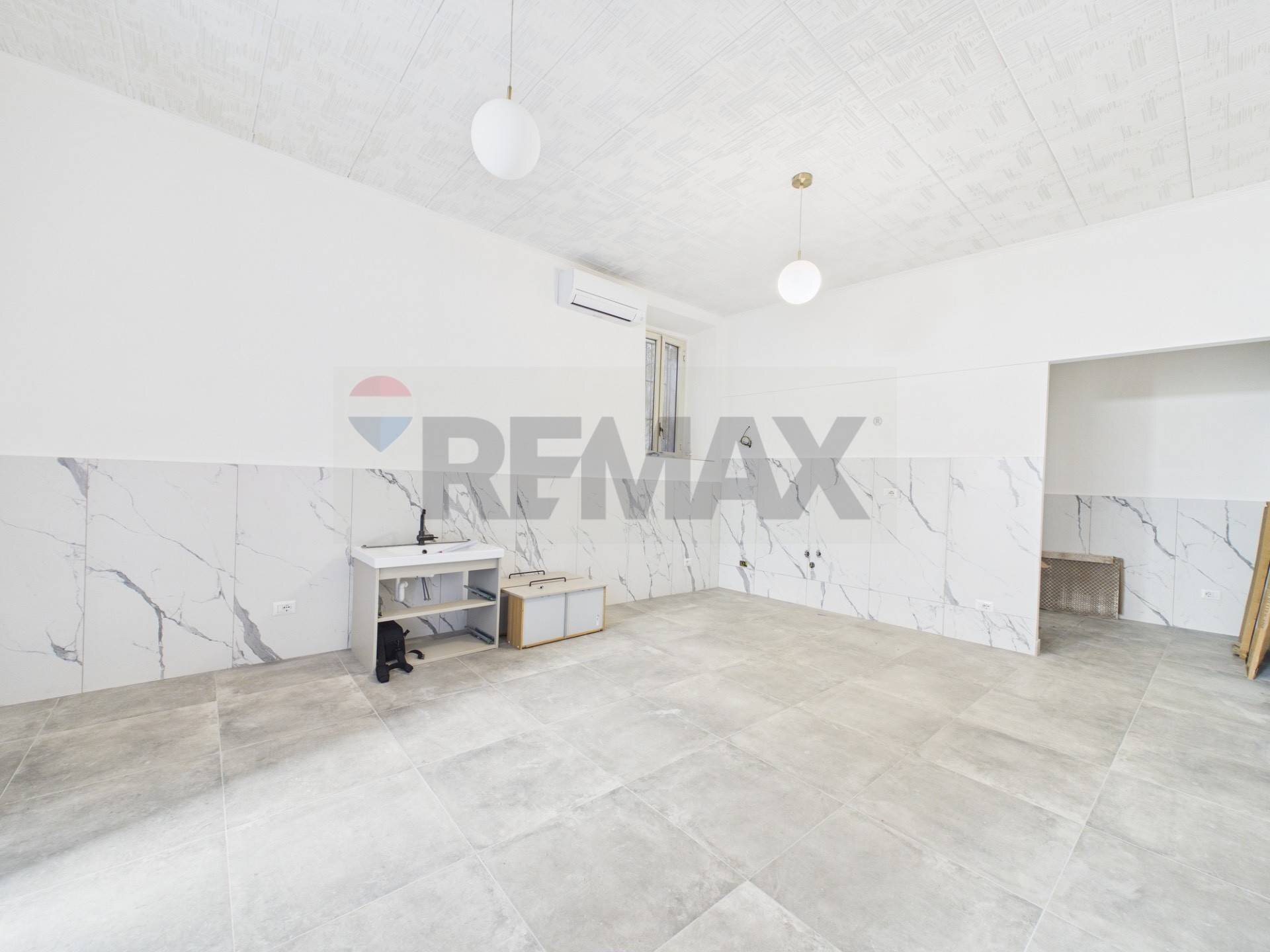 Stanza vuota - One-room apartment via cavallotti
4, Campagnano di Roma - photo 3