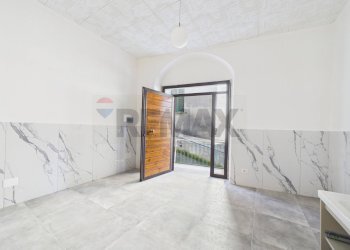 Ricezione / Lobby - One-room apartment via cavallotti
 
4, Campagnano di Roma - photo 10