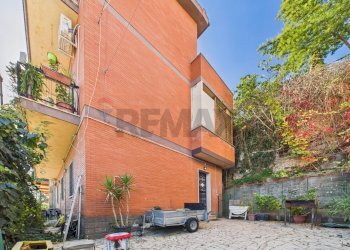 Edificio all\'aperto - Two-room apartment Formello - photo 9