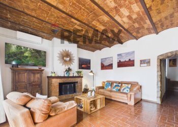 Soggiorno - Three-room apartment VIA MONTE DELLE GUGLIE
 
11, Morlupo - photo 5