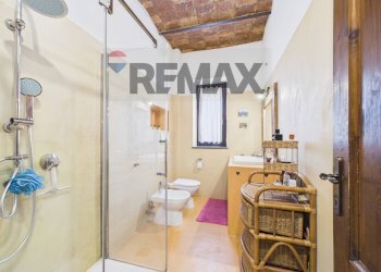 Bagno - Three-room apartment VIA MONTE DELLE GUGLIE
 
11, Morlupo - photo 16