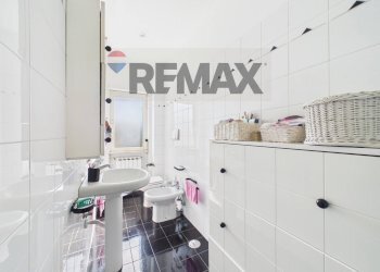 Bagno - Apartment Via per Magliano
 
4, Sacrofano - photo 29